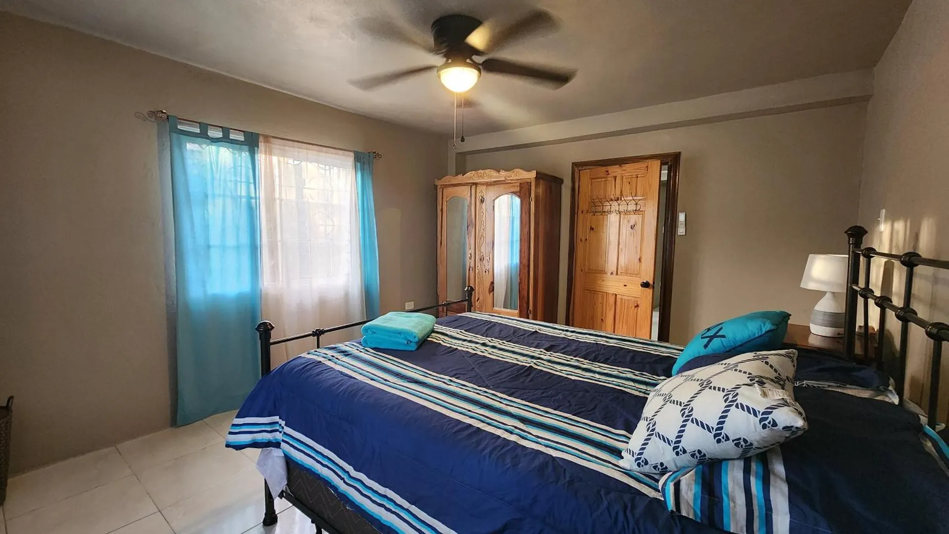 Kelsey'S Kastle Portland Jamaica Apartment Black Hill