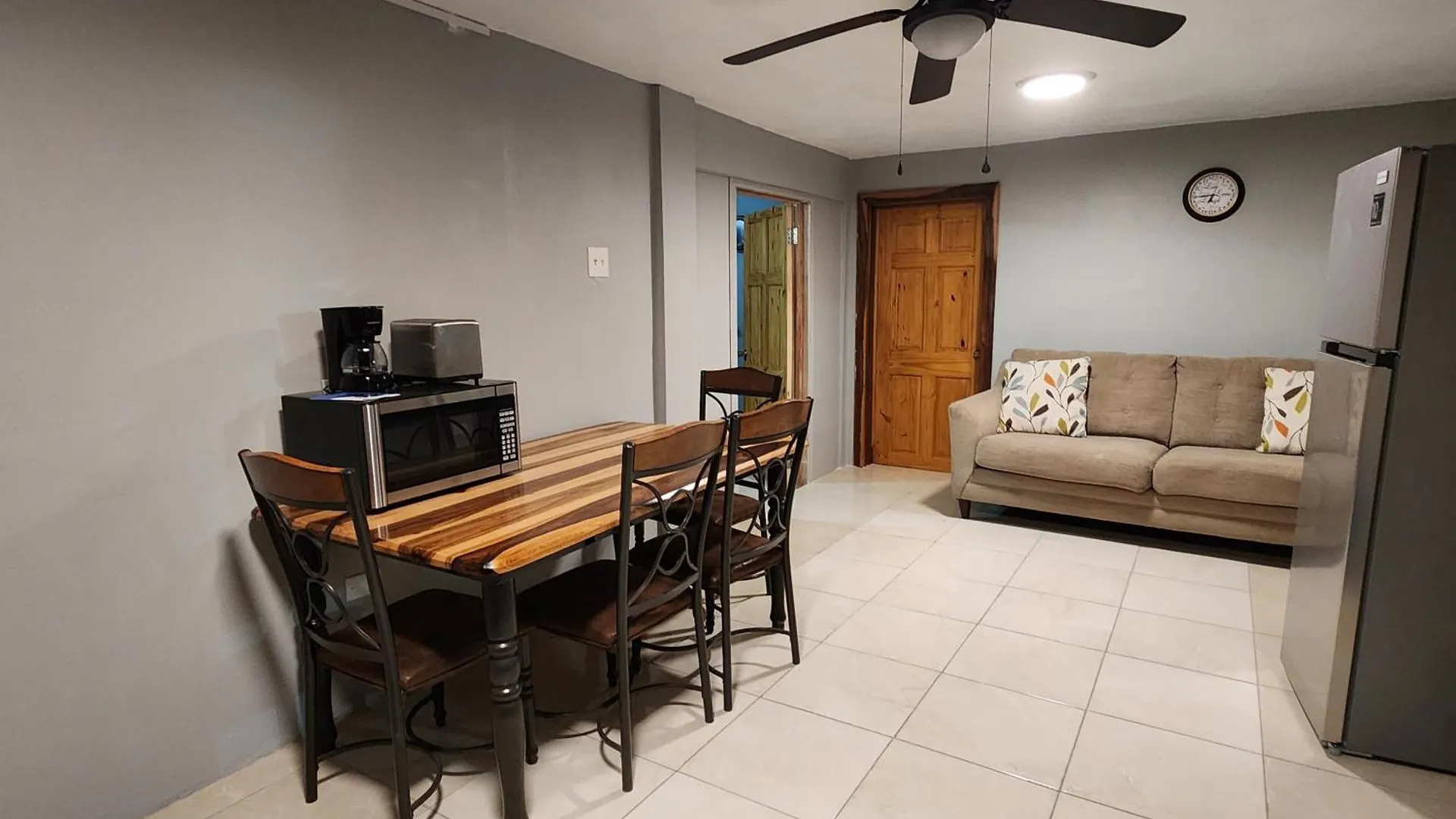 Kelsey'S Kastle Portland Jamaica Apartment Black Hill